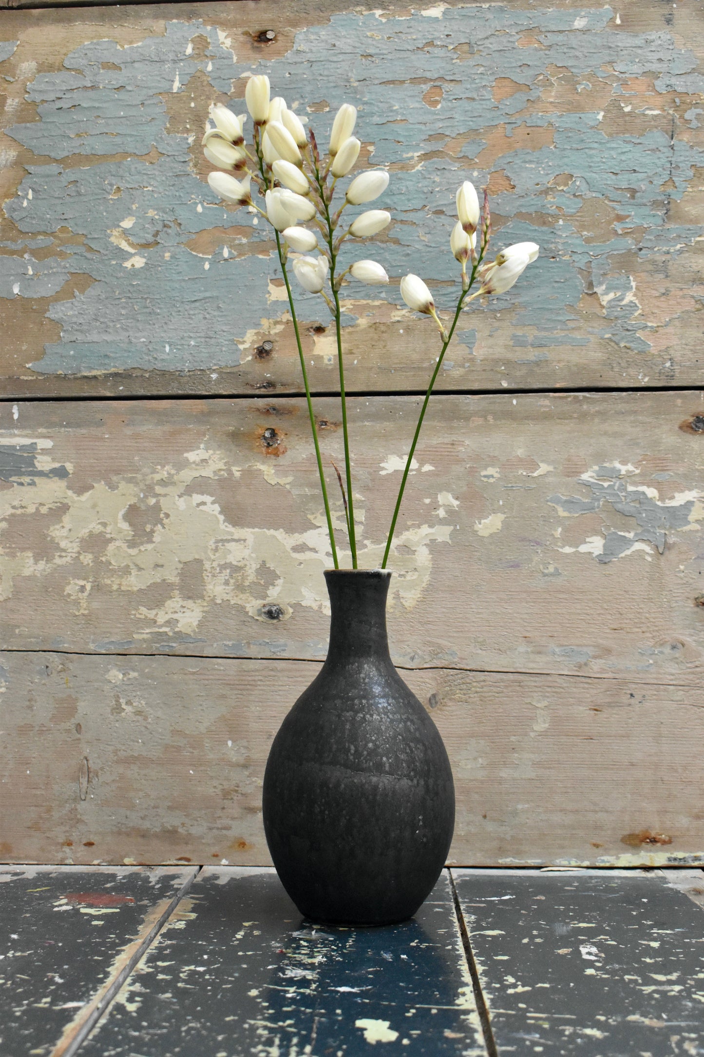 Bottle vase