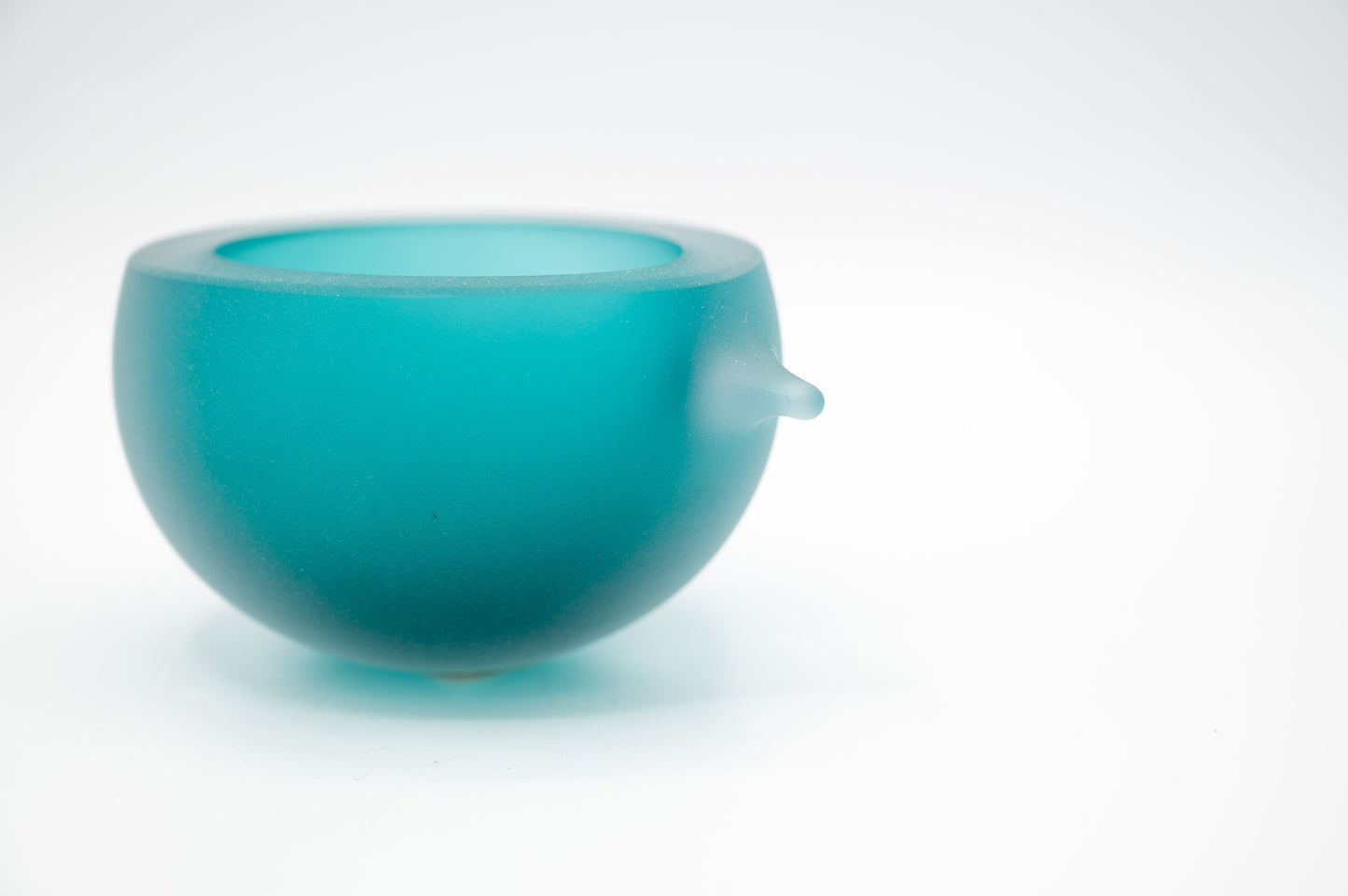 Frosted Pip Dish