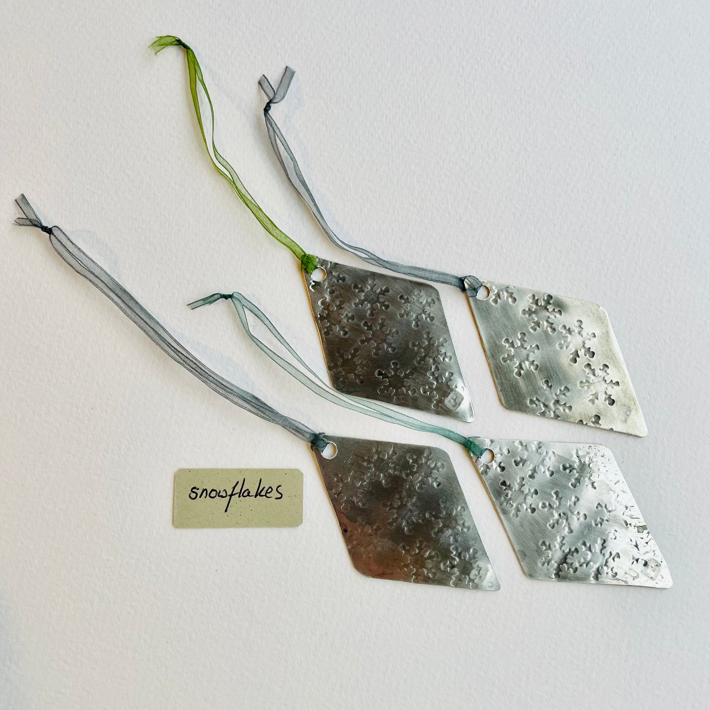 Pack of 4 Pewter Hanging Decorations