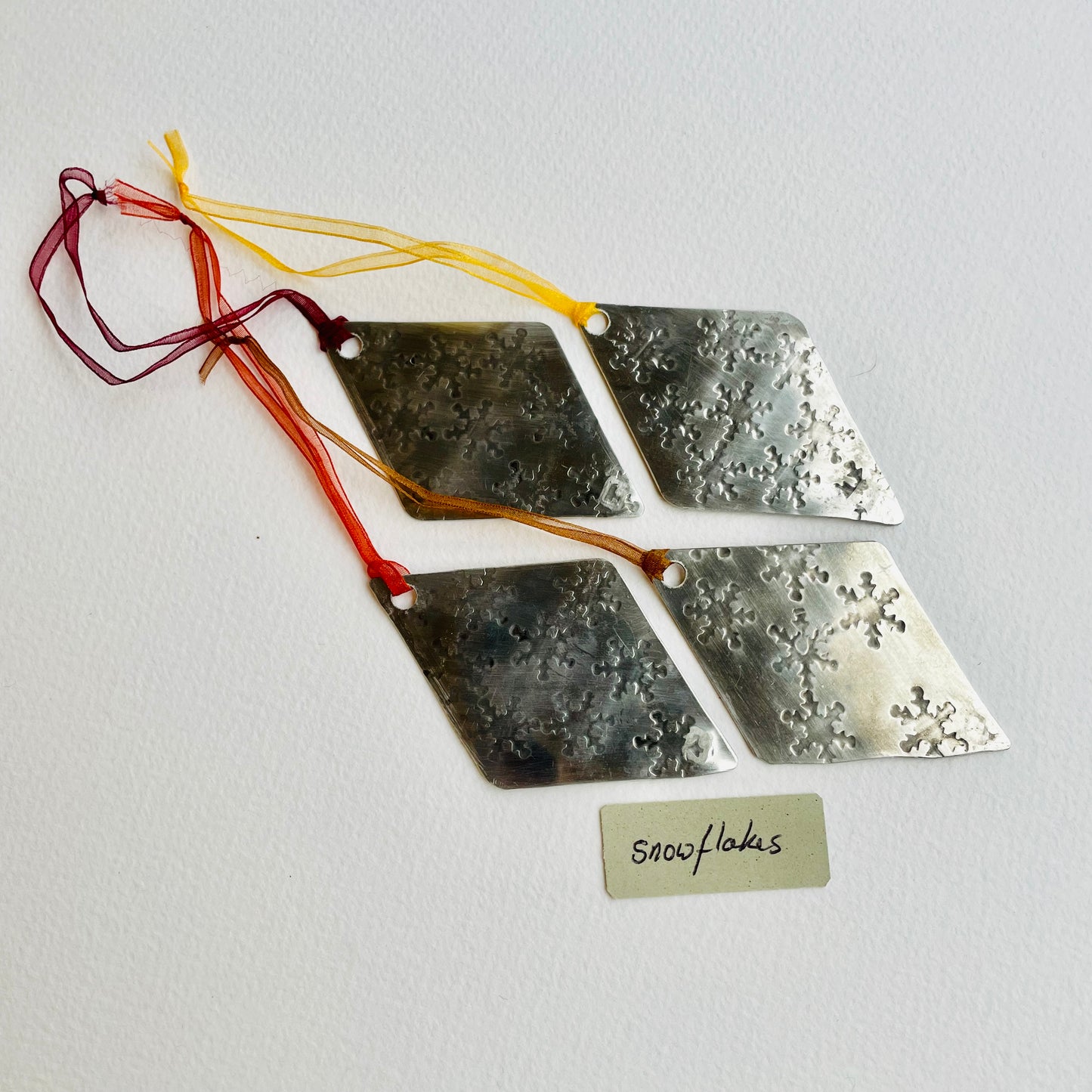 Pack of 4 Pewter Hanging Decorations