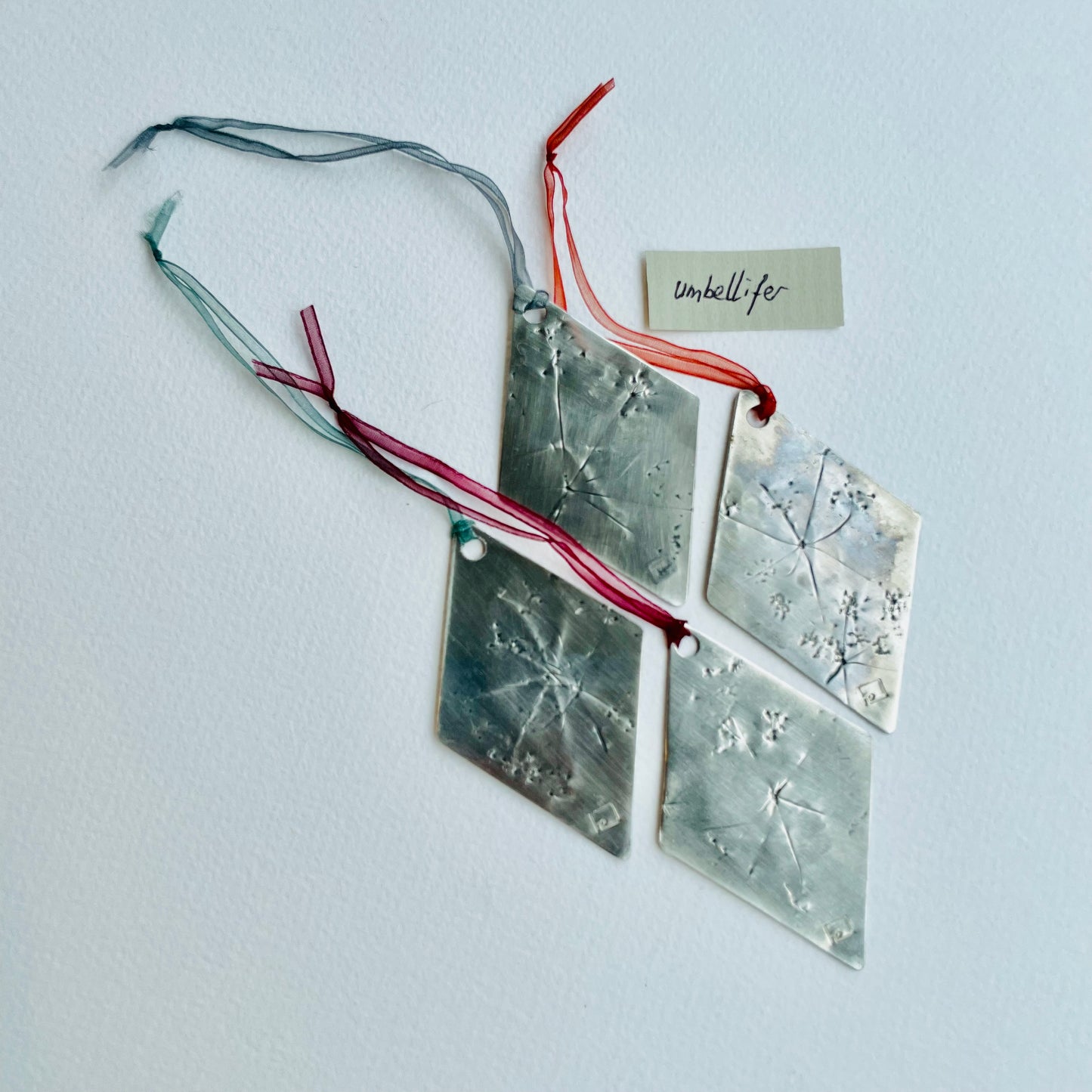 Pack of 4 Pewter Hanging Decorations