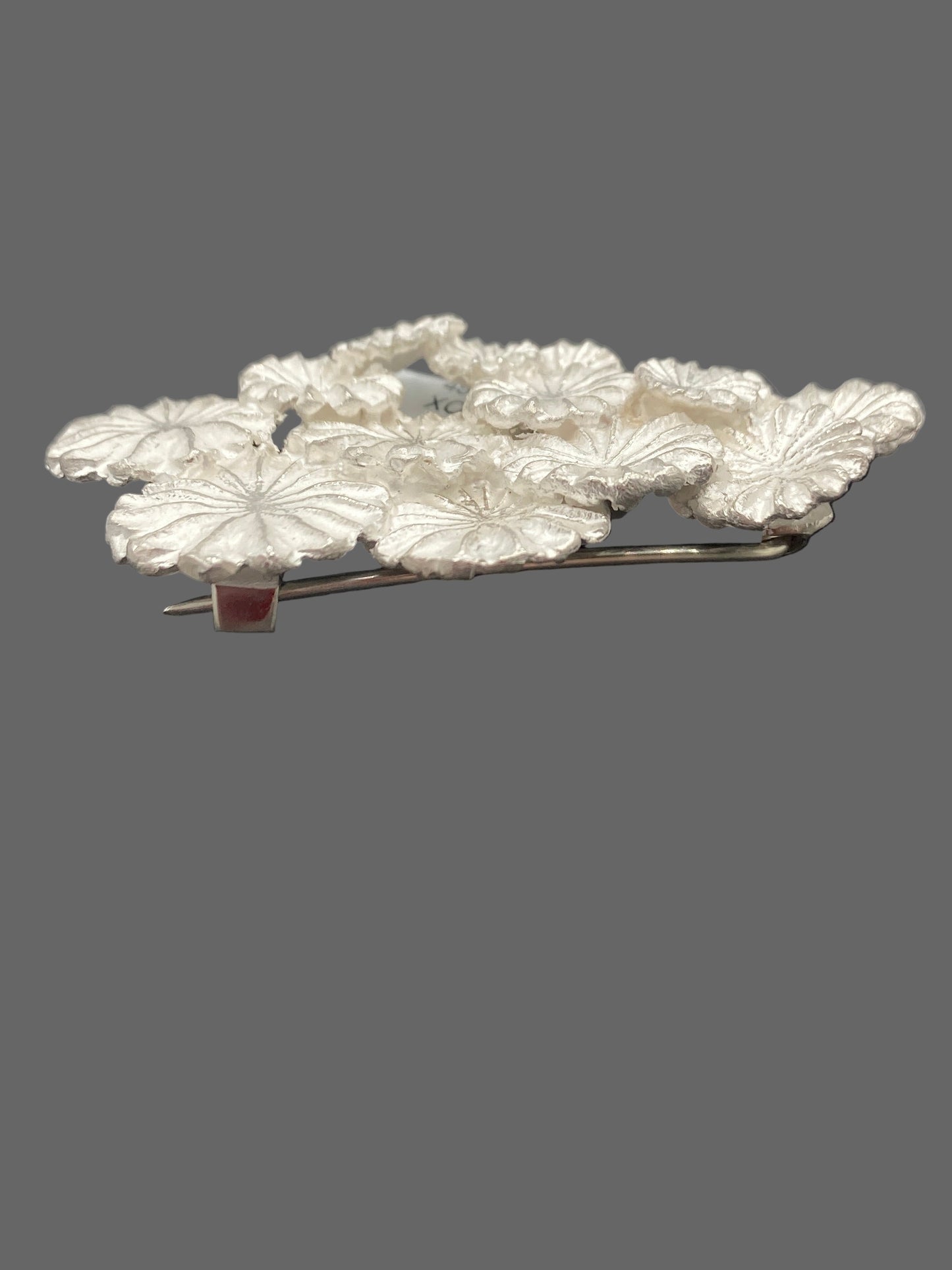 Poppy Seedpod Cluster Brooch