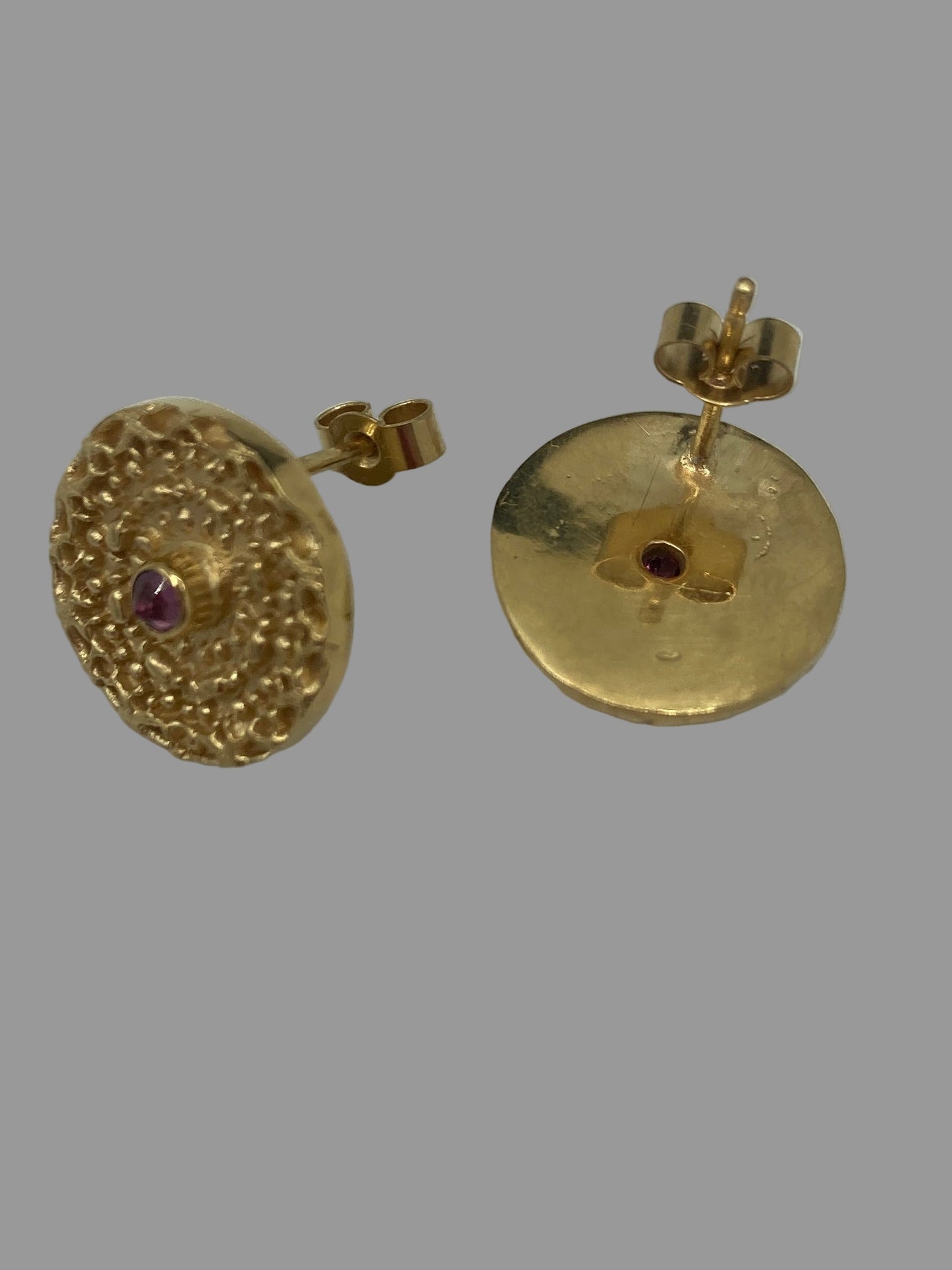 CLASSIC Mandala earrings with rhodolite garnet (gold vermeil)