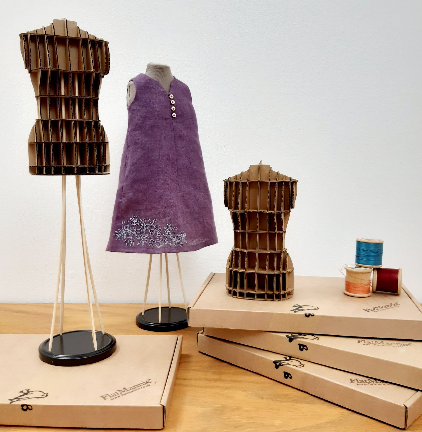 Flatpack Quarter-scale Mannequin - Design name of 'D'.