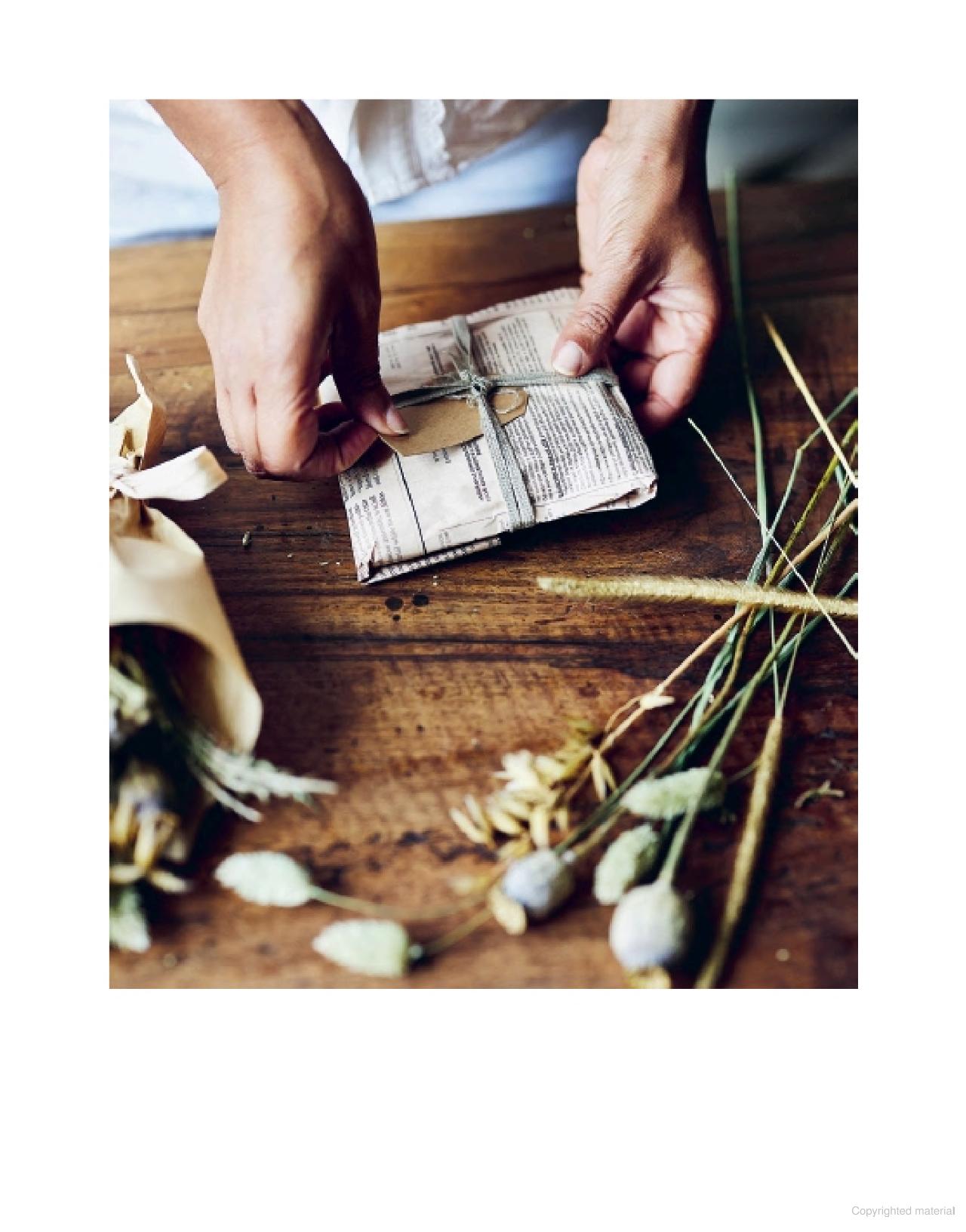 The Art of Gifting Naturally