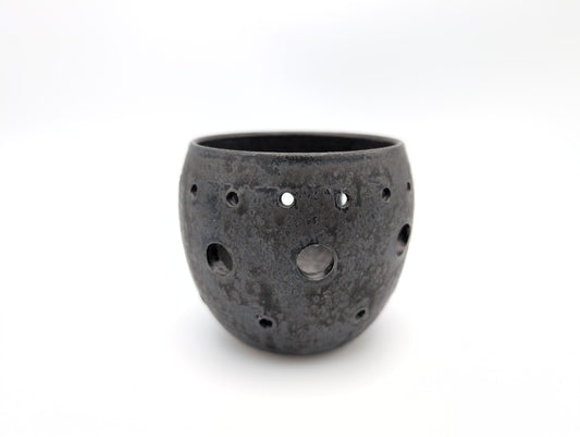 Stoneware tealight holder