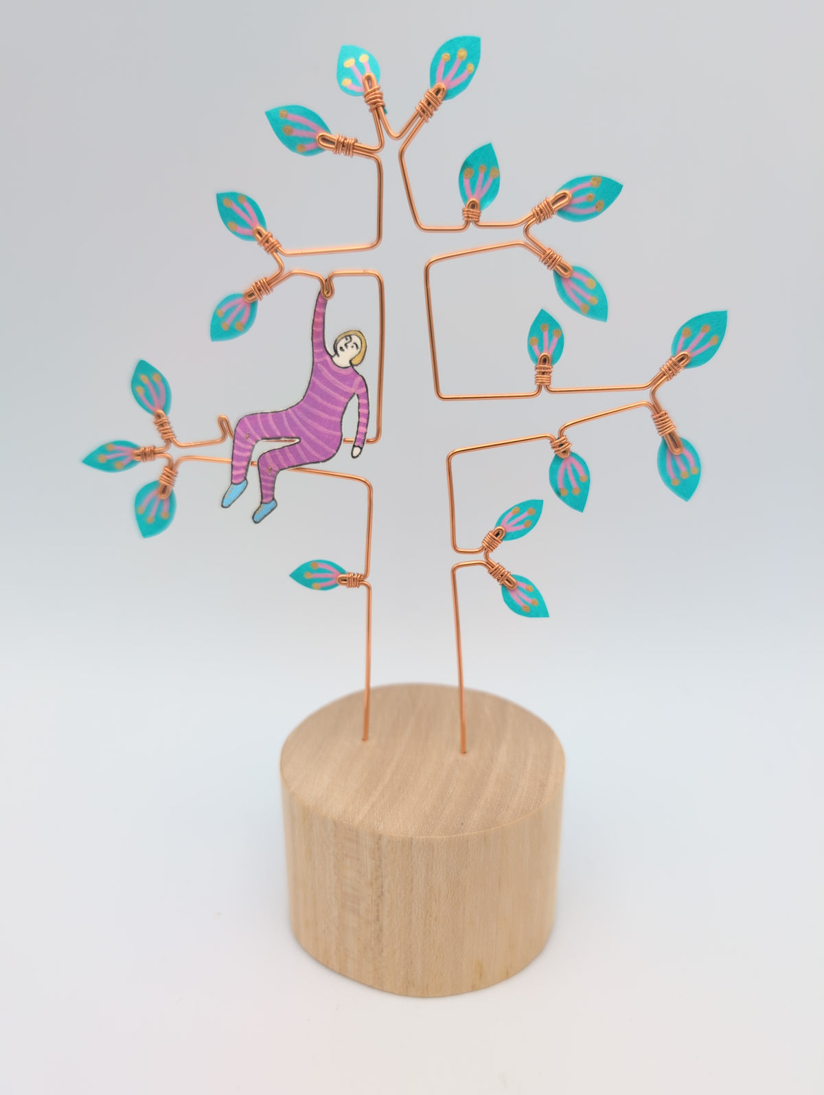 Person in Tree - wire doodle