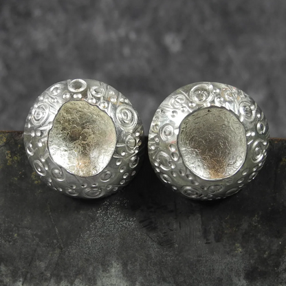 Silver echinoderm studs