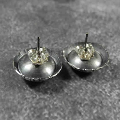 Oxidised silver & pearl echinoderm studs