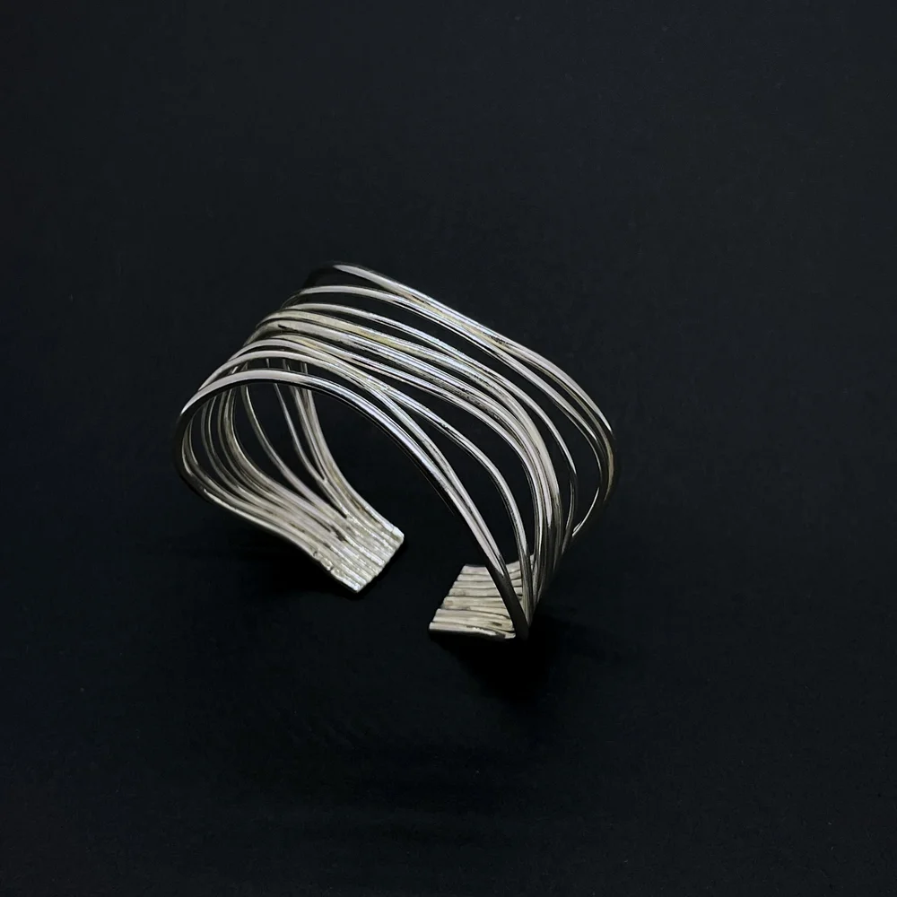 Rhizo cuff silver bangle