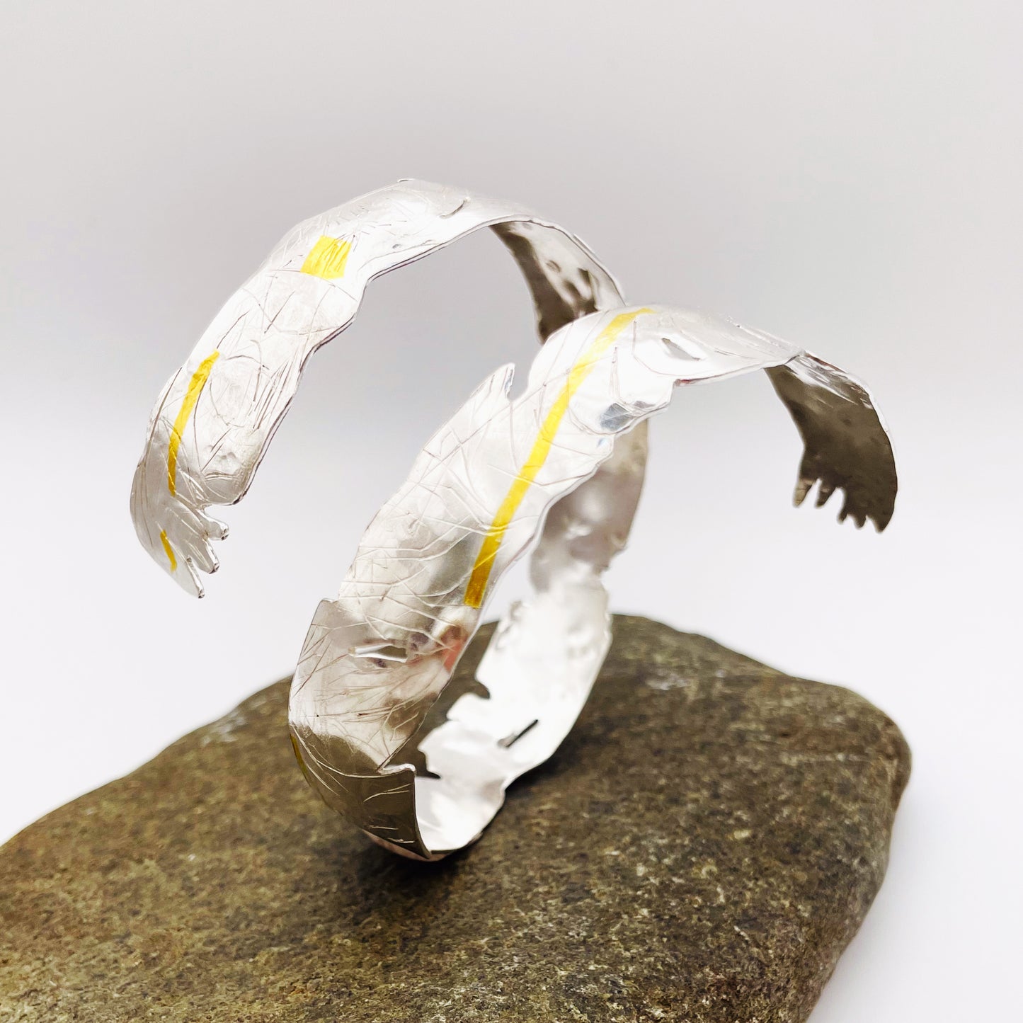 River Dart, Riverbed Bangle