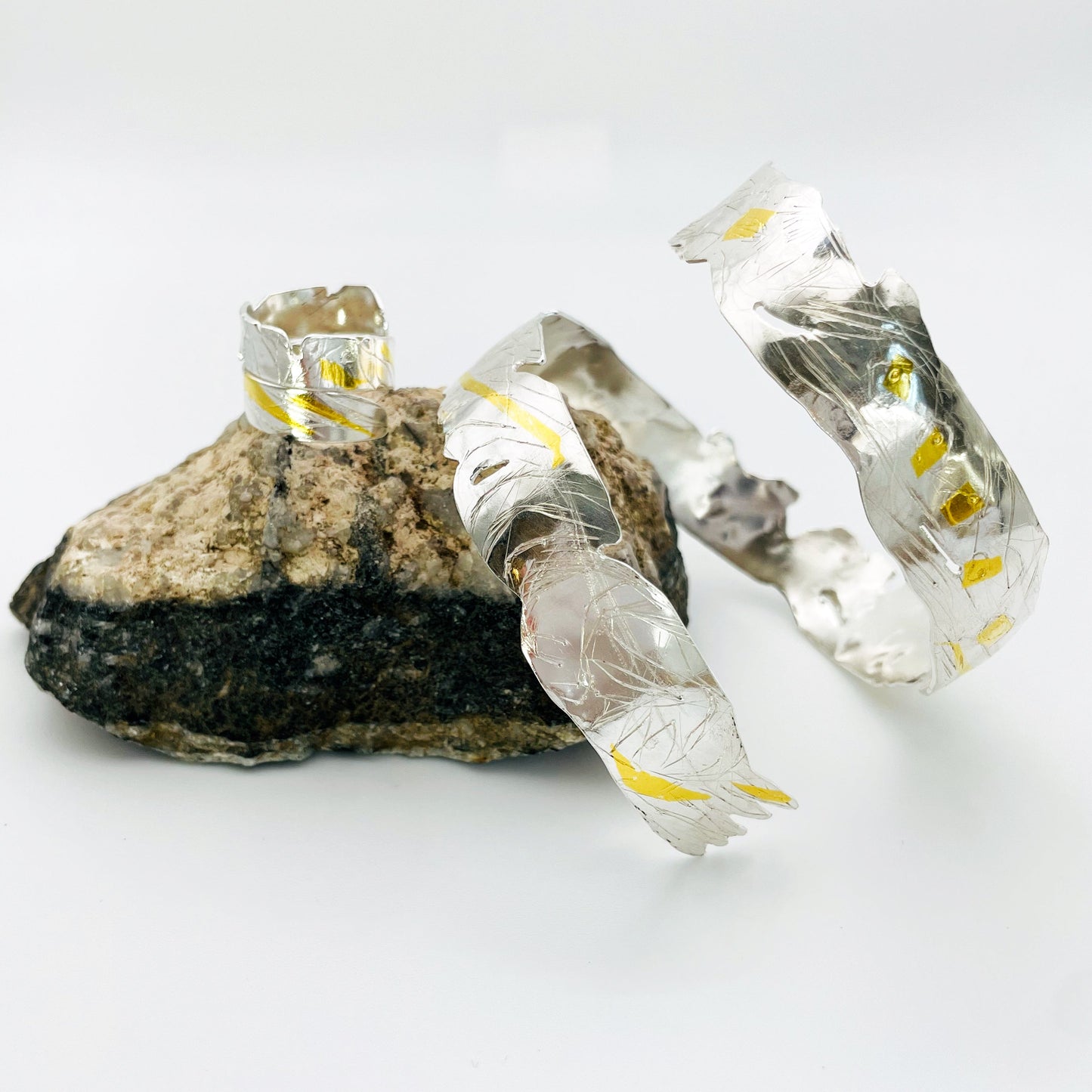 River Dart, Riverbed Bangle
