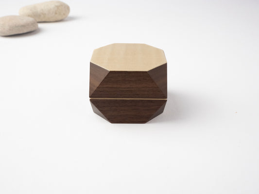 Facet Ring Box 2