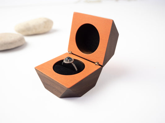 Facet Ring Box 4
