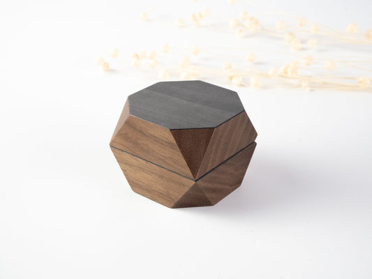 Facet Ring Box 6