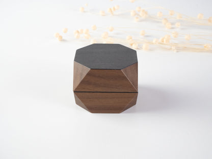 Facet Ring Box 6
