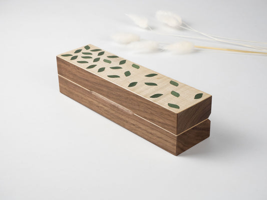 Summer Leaf Ring Holder