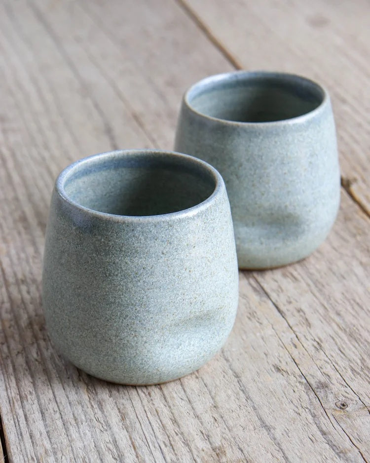Stoneware dimple tumbler