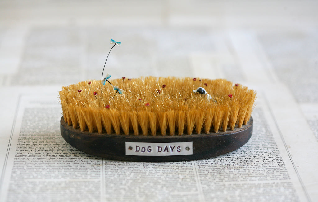 'Dog Days of Summer' small sculpture