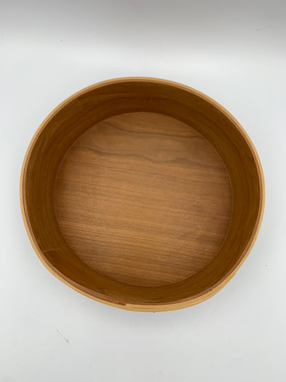 Shaker 'crown' box