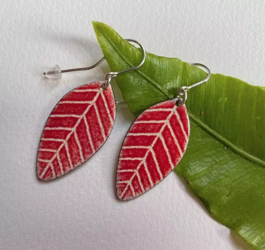 Enamel leaf earrings - medium