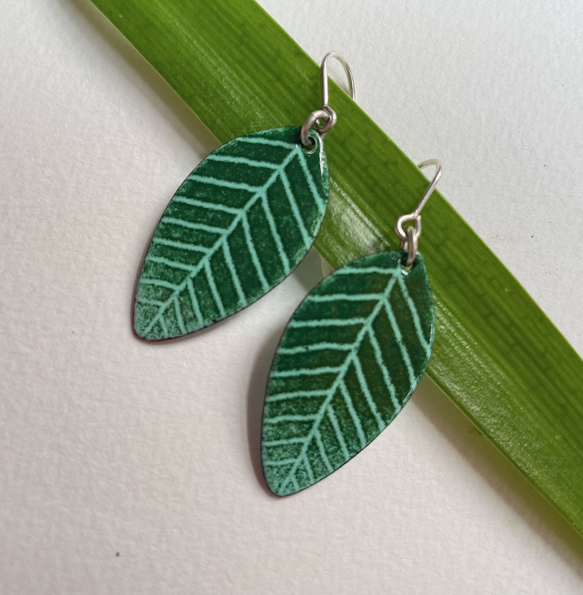 Enamel leaf earrings - medium