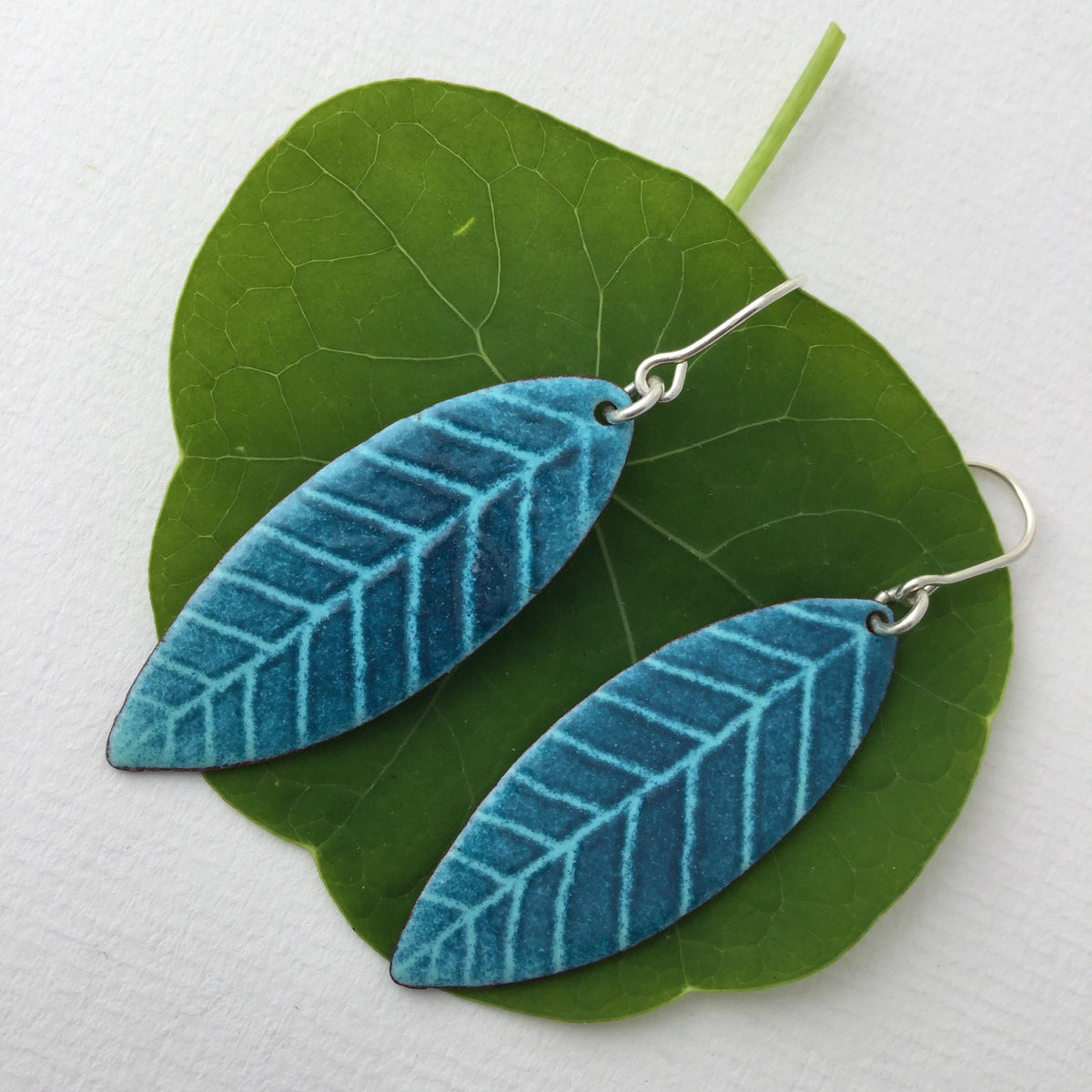 Enamel leaf earrings - long