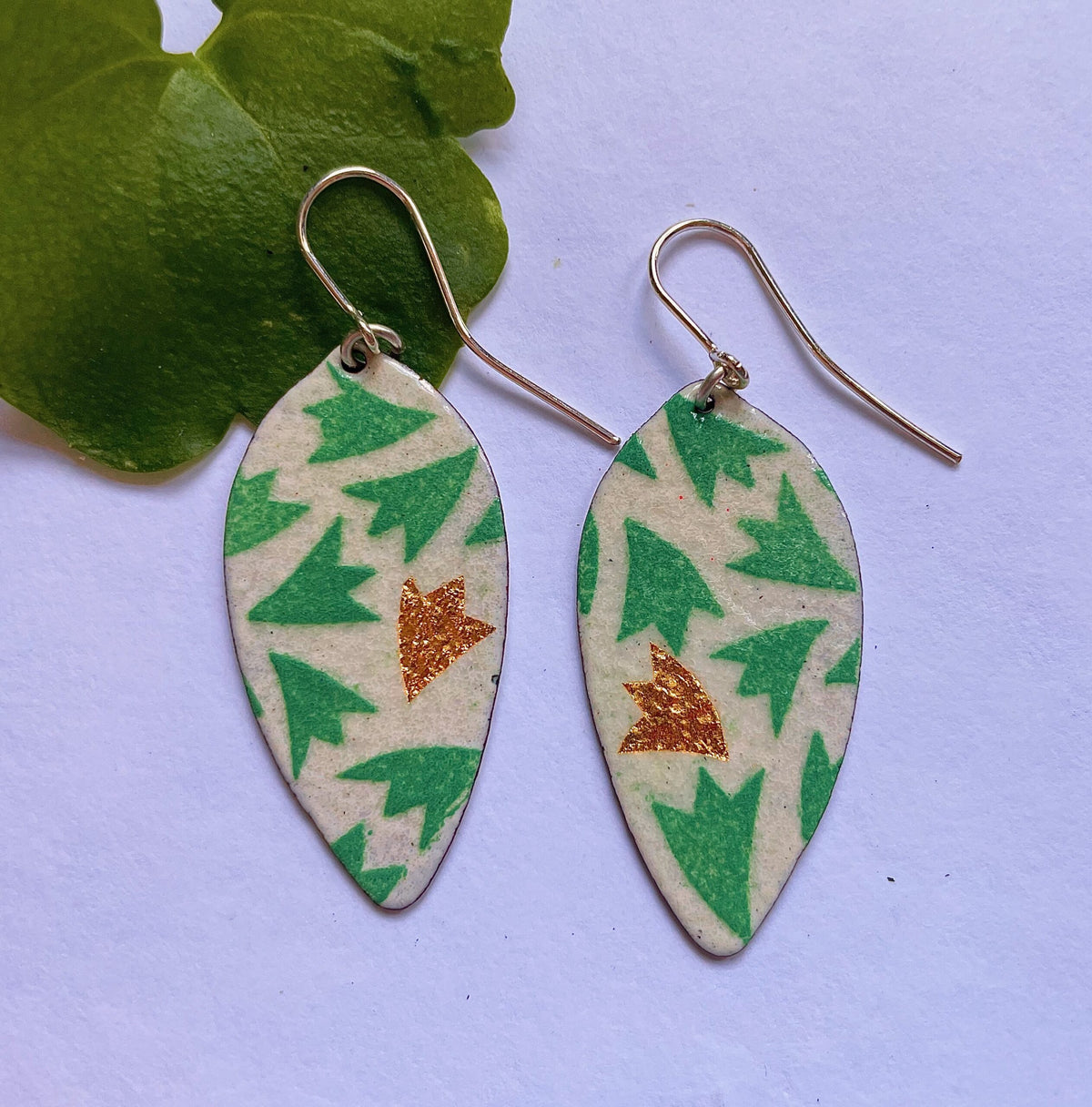 Blowing seeds earrings