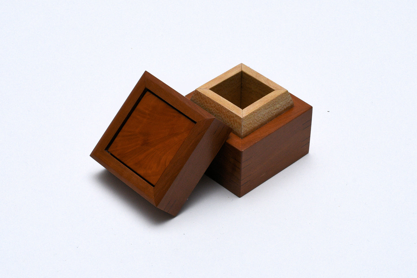 Pearwood Ring Box