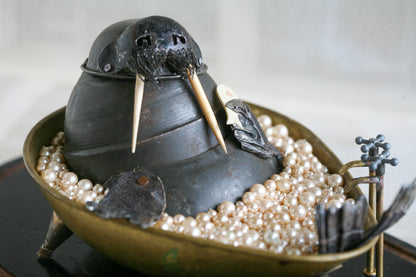 'Walter the walrus and his emotional support fishie' sculpture