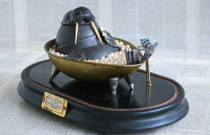 'Walter the walrus and his emotional support fishie' sculpture