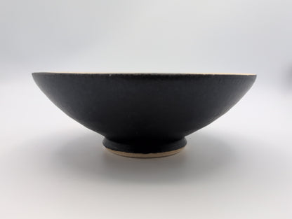 Kitchen Bowl with milled edge