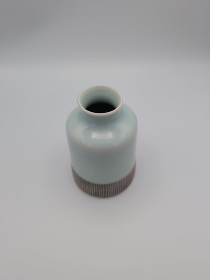 Seagreen Sgraffito Lg Bottle Vase