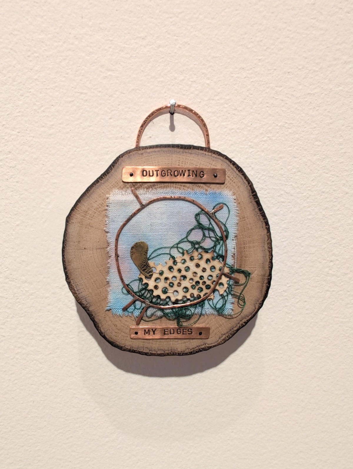 Outgrowing - Medium Hanging
