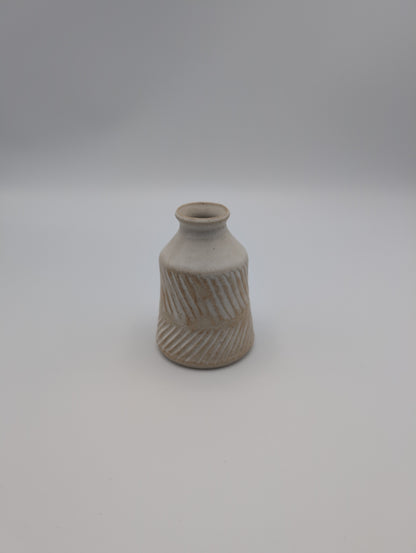 Carve Small Bottle Vase