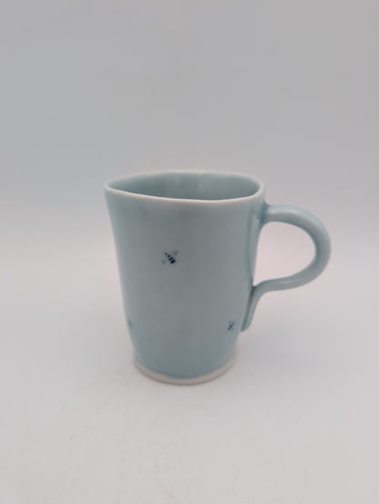 Porcelain bees mug
