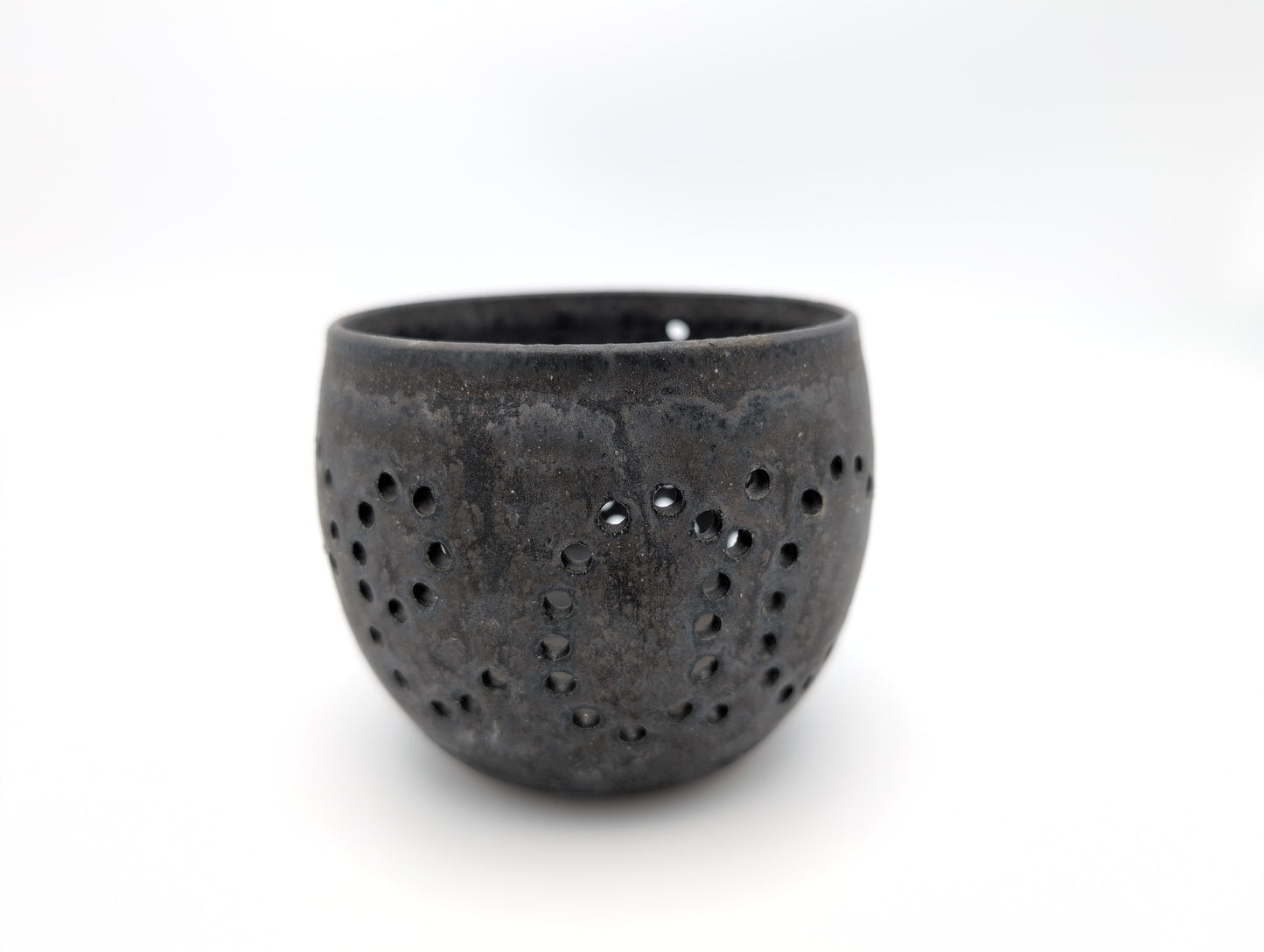 Stoneware tealight holder