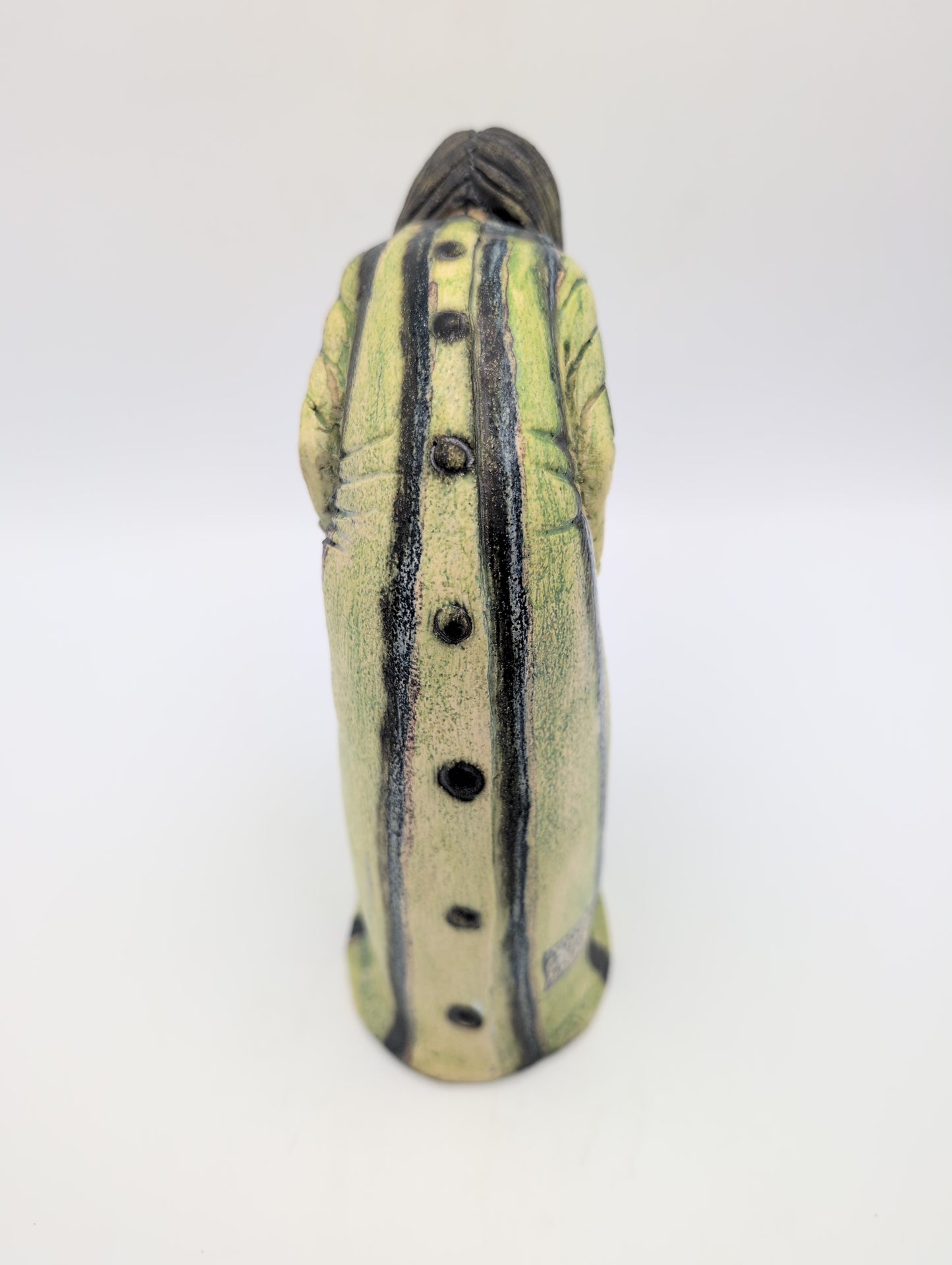 "Hello baby" ceramic sculpture