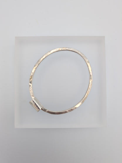 Recycled silver bangle with ripcurl
