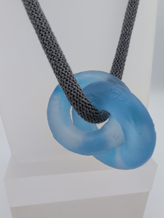 Chunky double mooring loop necklace
