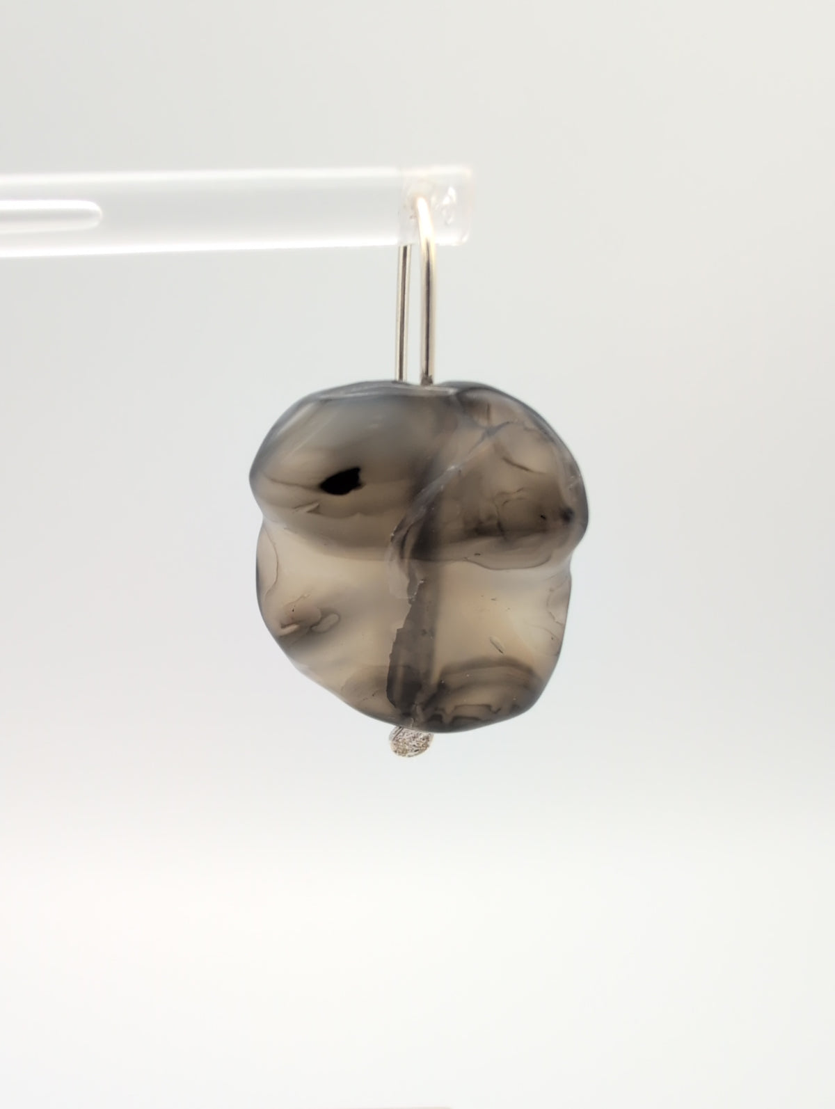 Wavy agate earring