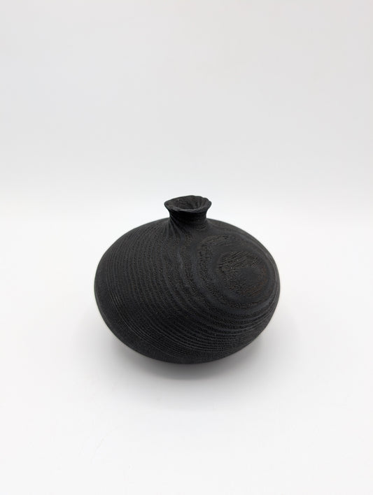 Black Kabin Vase