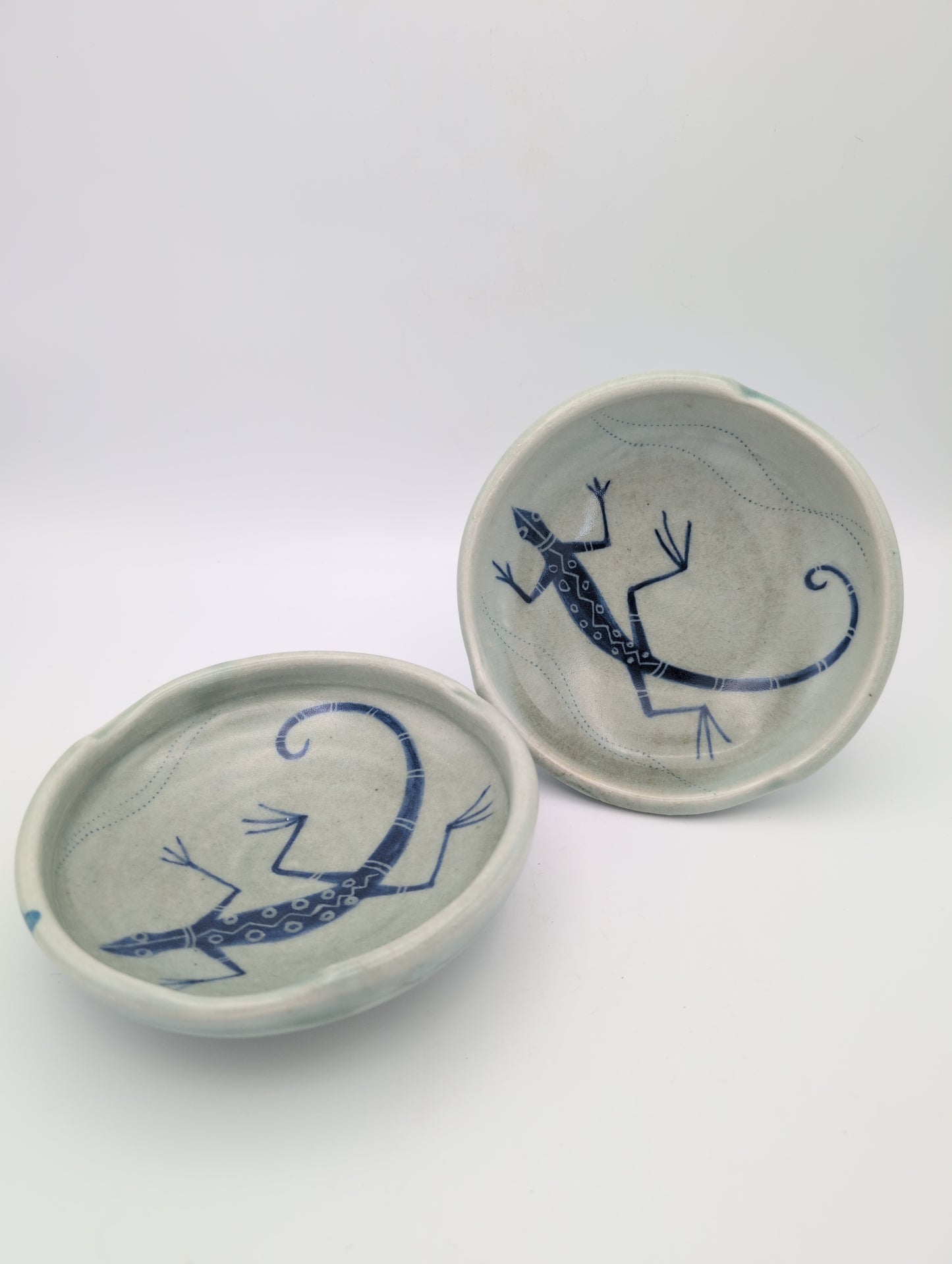 Celadon lizard bowl
