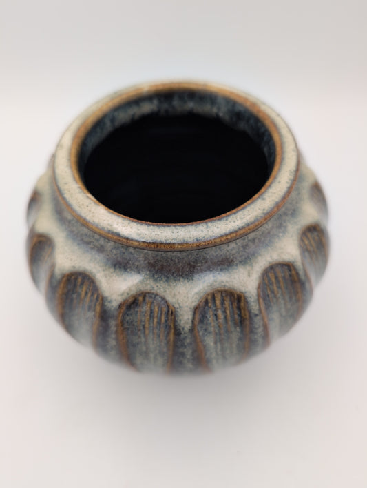 Fluted shoulder vase