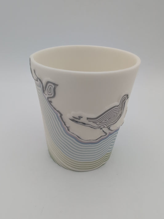 Porcelain beaker coloured lines bird