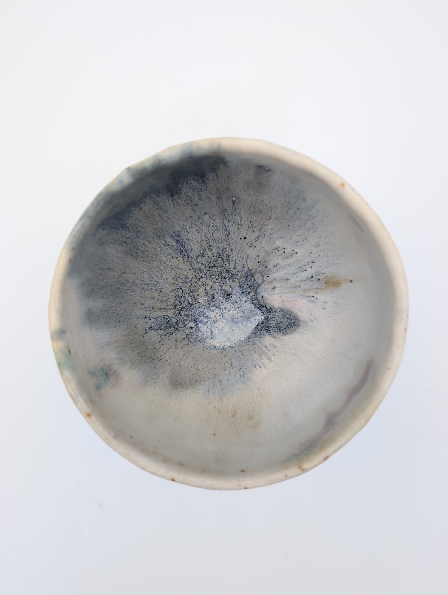 Cloudy tea bowl