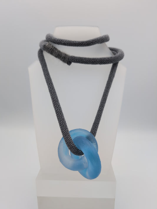 Chunky double mooring loop necklace