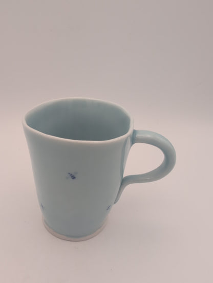 Porcelain bees mug