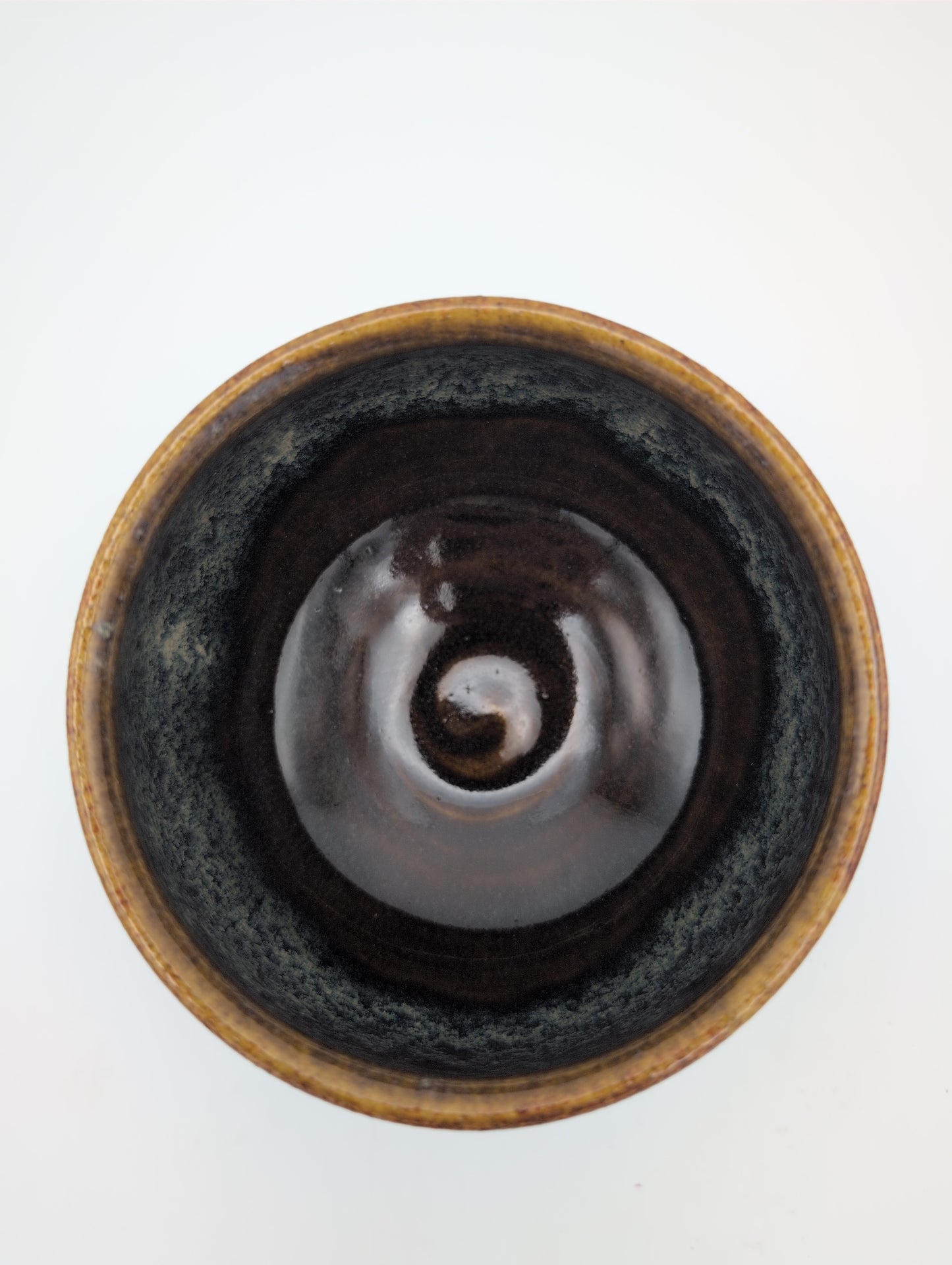 Fluted bowl