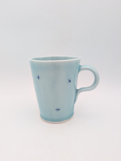 Porcelain bees mug